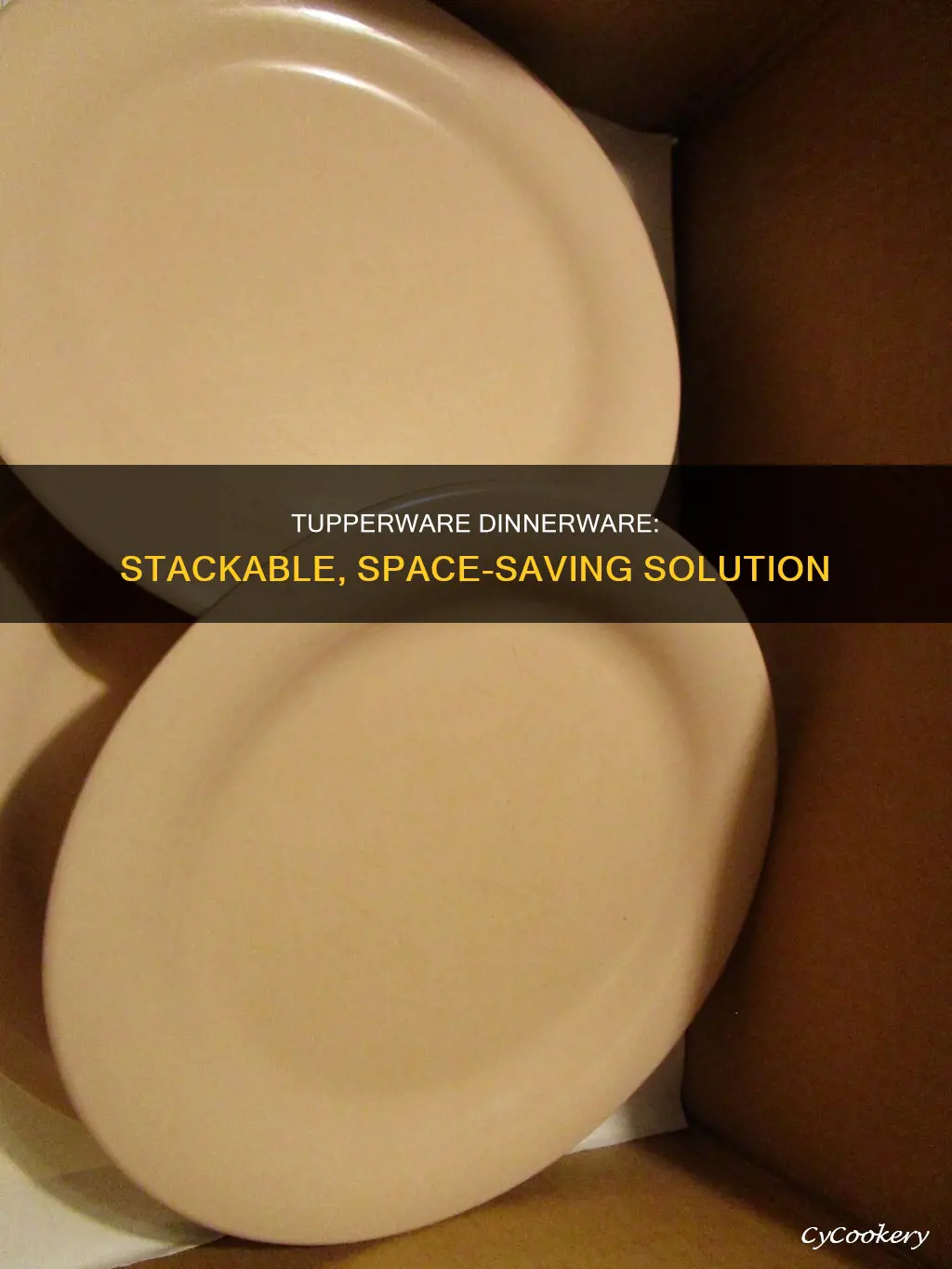 tupperware dinnerware set