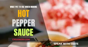 Choosing the Right Pot for Crafting Hot Pepper Sauce